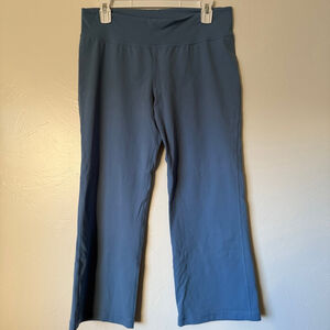 Women’s Blue Patagonia Cropped Yoga Pants Mid-Rise